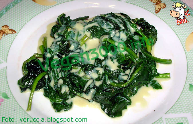 Foto numero 1 della ricetta Spinaci in crema di latte vegetale