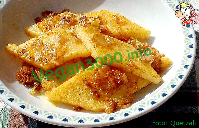 Foto numero 1 della ricetta Squares of polenta fried with onions