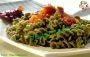 Fusilli alla spirulina con ratatouille di verdure